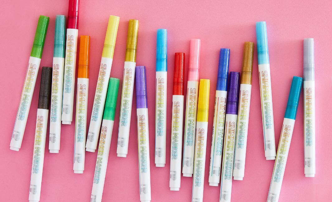 DoodleDazzles Shimmer Marker Set - 20 Count, Double Line  Outliner, Metallic Pens - Gifts for Kids, Drawing Supplies : Everything Else